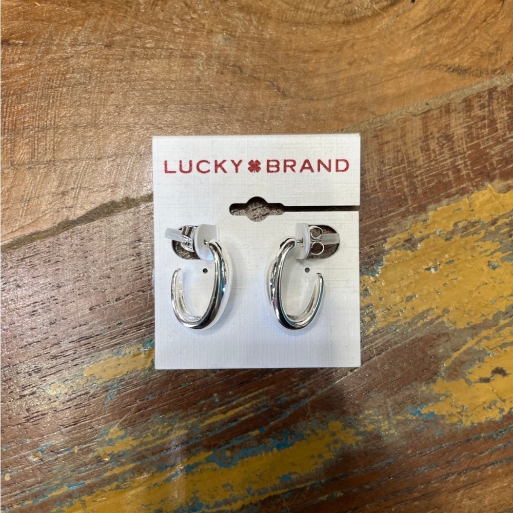 NWT Lucky Brand Oval Hoop Earrings